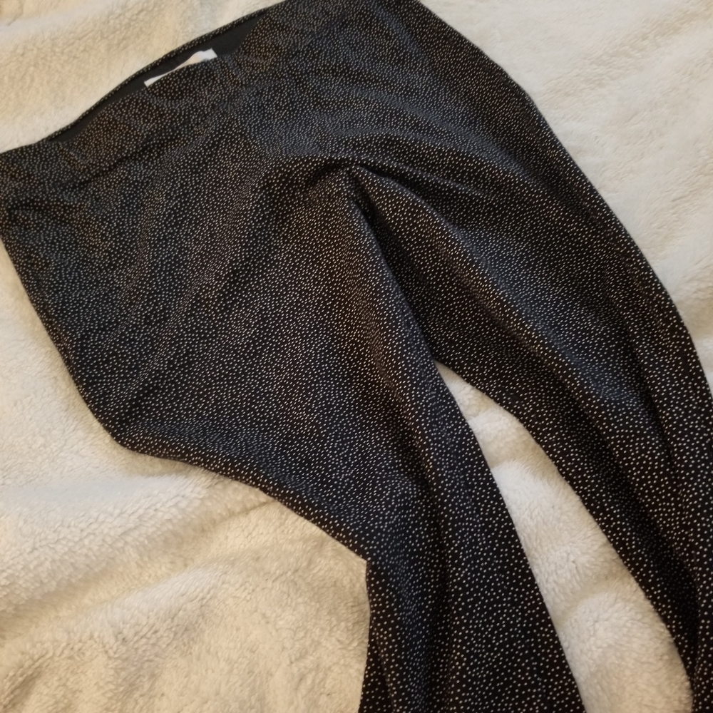 Size large old navy leggings